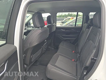 2023 Jeep Grand Cherokee Laredo - miniatura 13