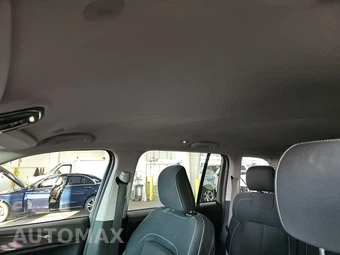 2023 Jeep Grand Cherokee Laredo - miniatura 18