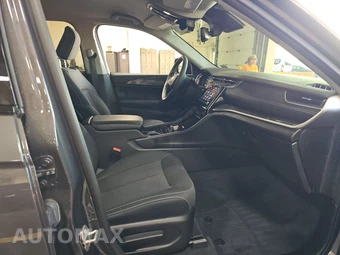 2023 Jeep Grand Cherokee Laredo - miniatura 8