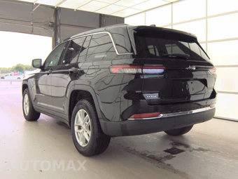 2023 Jeep Grand Cherokee Laredo - miniatura 6