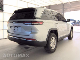 2023 Jeep Grand Cherokee Laredo - miniatura 5