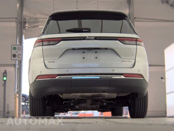2023 Jeep Grand Cherokee Laredo - miniatura 7