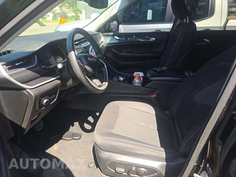 2023 Jeep Grand Cherokee Laredo - miniatura 6