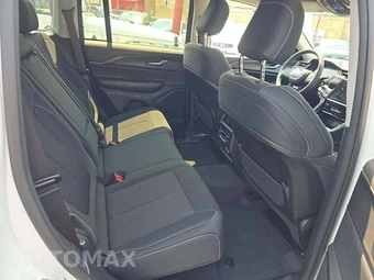 2023 Jeep Grand Cherokee Laredo – miniatura 16