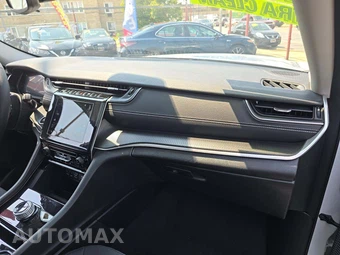 2023 Jeep Grand Cherokee Laredo – miniatura 19