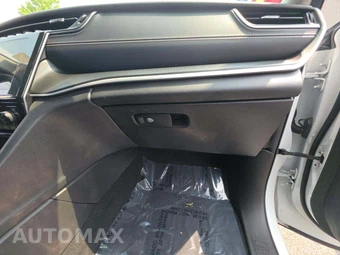 2023 Jeep Grand Cherokee Laredo - miniatura 19