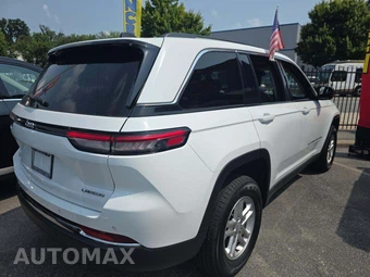 2023 Jeep Grand Cherokee Laredo - miniatura 3