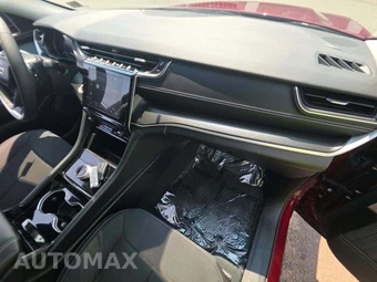 2023 Jeep Grand Cherokee Laredo - miniatura 19