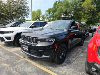 2023 Jeep Grand Cherokee Laredo