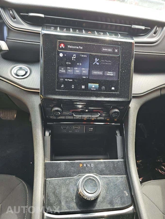 2023 Jeep Grand Cherokee Laredo - miniatura 10