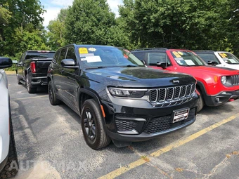 2023 Jeep Grand Cherokee Laredo - miniatura 4