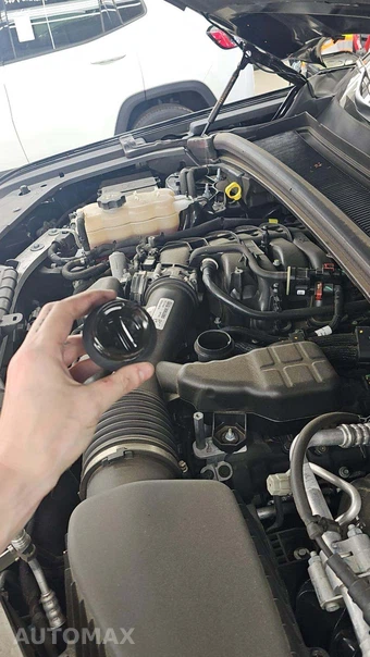 2023 Jeep Grand Cherokee Laredo - miniatura 20