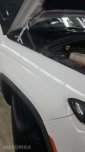 2023 Jeep Grand Cherokee Laredo - miniatura 22