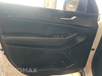 2023 Jeep Grand Cherokee Laredo - miniatura 9