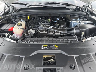 2023 Jeep Grand Cherokee Laredo - miniatura 15