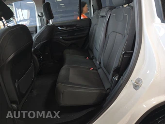 2023 Jeep Grand Cherokee Laredo - miniatura 13