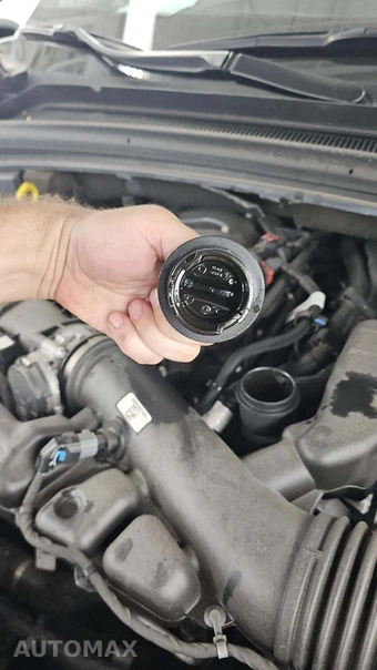 2023 Jeep Grand Cherokee Laredo - miniatura 19