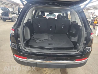 2023 Jeep Grand Cherokee Laredo - miniatura 16