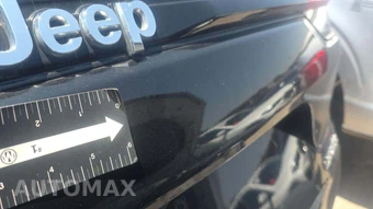 2023 Jeep Grand Cherokee Laredo - miniatura 26