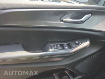 2023 Jeep Grand Cherokee Laredo - miniatura 9