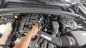 2023 Jeep Grand Cherokee Laredo - miniatura 19