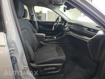 2023 Jeep Grand Cherokee Laredo - miniatura 8