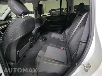 2023 Jeep Grand Cherokee Laredo - miniatura 22