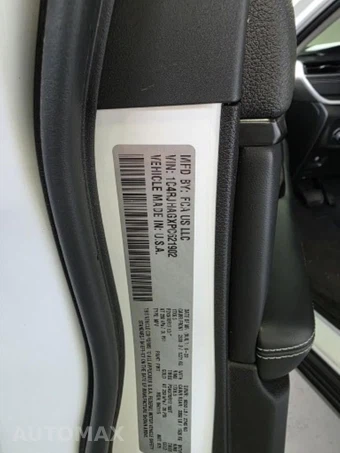 2023 Jeep Grand Cherokee Laredo - miniatura 7