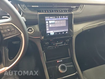 2023 Jeep Grand Cherokee Laredo X - miniatura 11