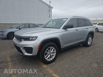2023 Jeep Grand Cherokee Laredo X