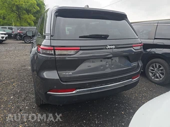 2023 Jeep Grand Cherokee Laredo X - miniatura 5