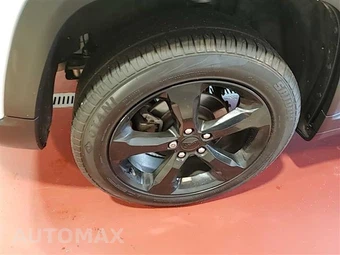 2023 Jeep Grand Cherokee Limited - miniatura 15