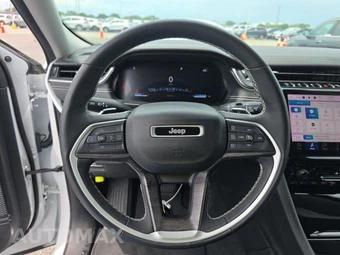 2023 Jeep Grand Cherokee Limited - miniatura 10