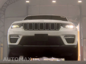 2023 Jeep Grand Cherokee Limited - miniatura 3