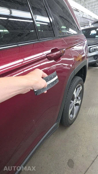 2023 Jeep Grand Cherokee Limited - miniatura 17