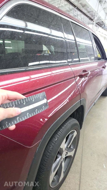 2023 Jeep Grand Cherokee Limited - miniatura 21