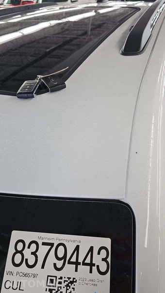 2023 Jeep Grand Cherokee Limited - miniatura 18