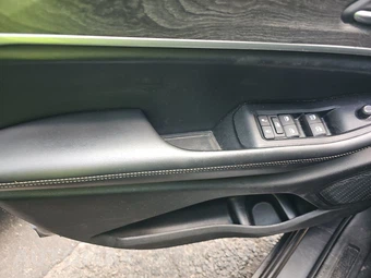 2023 Jeep Grand Cherokee Limited - miniatura 9