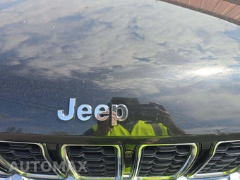 2023 Jeep Grand Cherokee Limited - miniatura 21