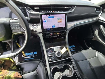 2023 Jeep Grand Cherokee Limited - miniatura 7