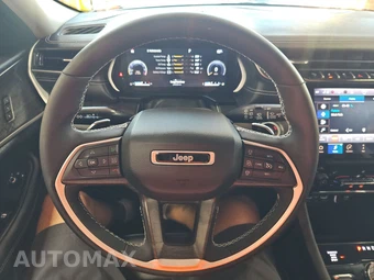 2023 Jeep Grand Cherokee Limited - miniatura 10