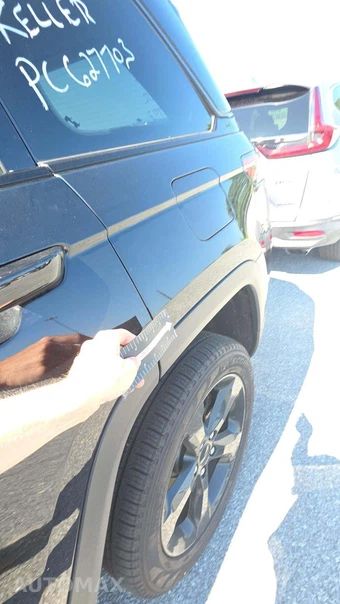 2023 Jeep Grand Cherokee Limited - miniatura 23