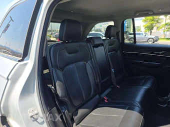 2023 Jeep Grand Cherokee Limited - miniatura 16