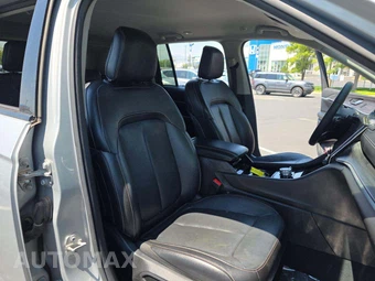 2023 Jeep Grand Cherokee Limited - miniatura 18