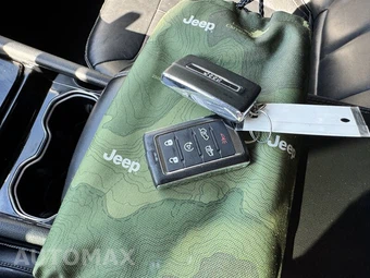 2023 Jeep Grand Cherokee Limited - miniatura 26