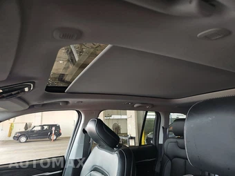2023 Jeep Grand Cherokee Limited - miniatura 18