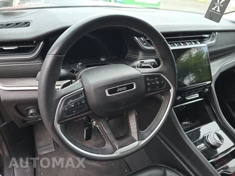 2023 Jeep Grand Cherokee Limited - miniatura 10