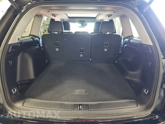 2023 Jeep Grand Cherokee Limited - miniatura 16