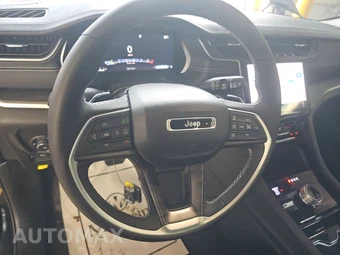 2023 Jeep Grand Cherokee Limited - miniatura 10