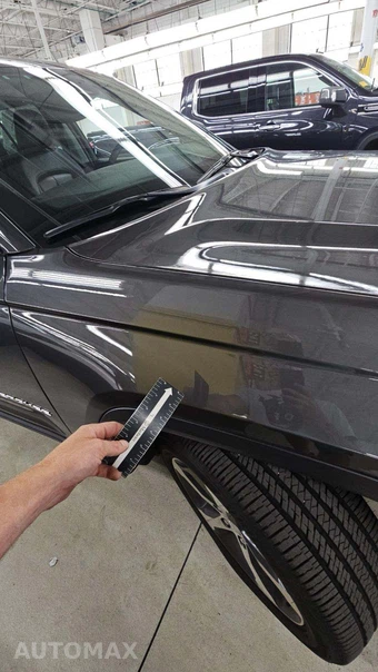 2023 Jeep Grand Cherokee Limited - miniatura 29